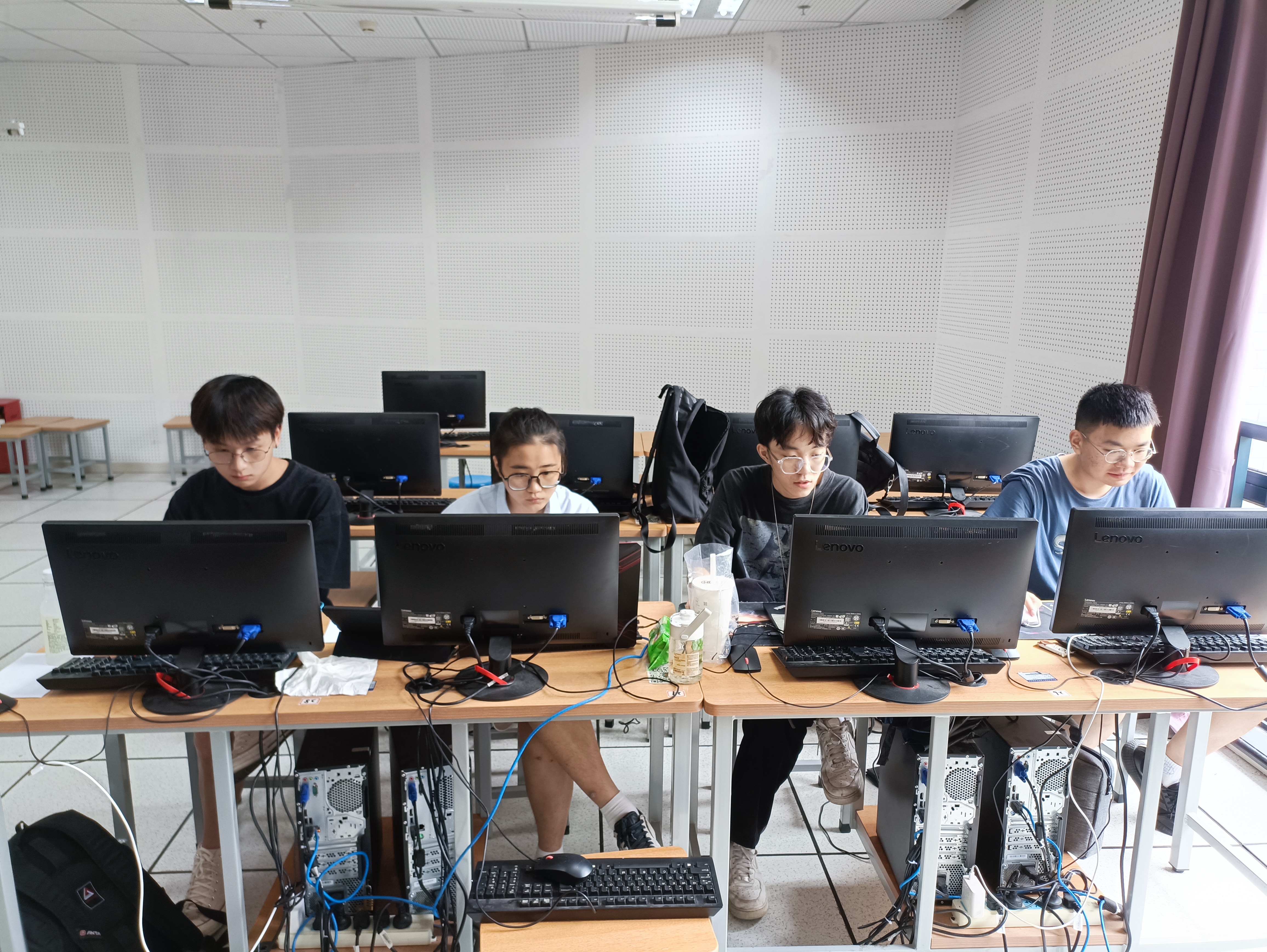 1662762284499409.jpg 1662762284499409.jpg