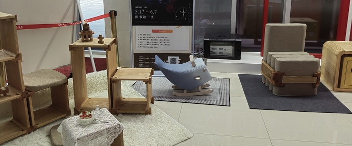 地面作品.jpg
