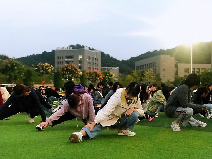 1604615535456585.jpg 1604615535456585.jpg