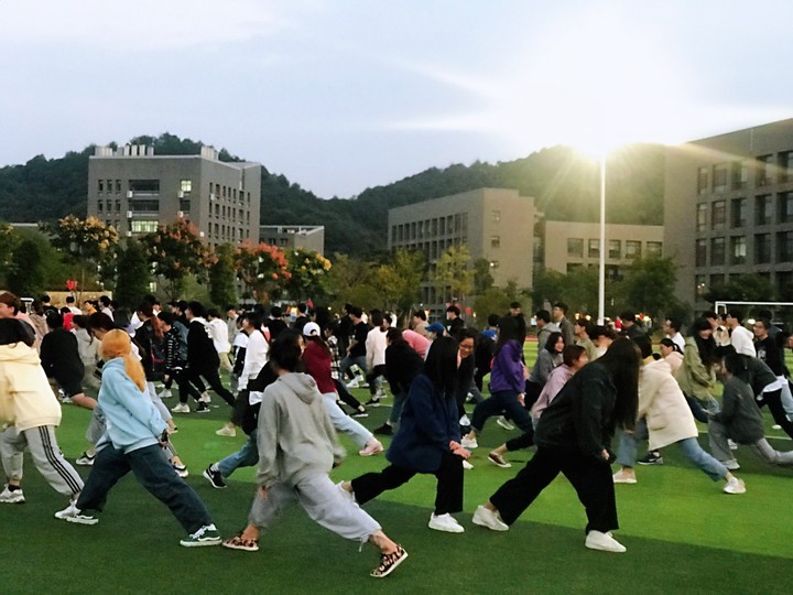 1604615535122230.jpg 1604615535122230.jpg