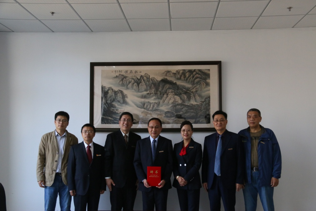 李昊2.png