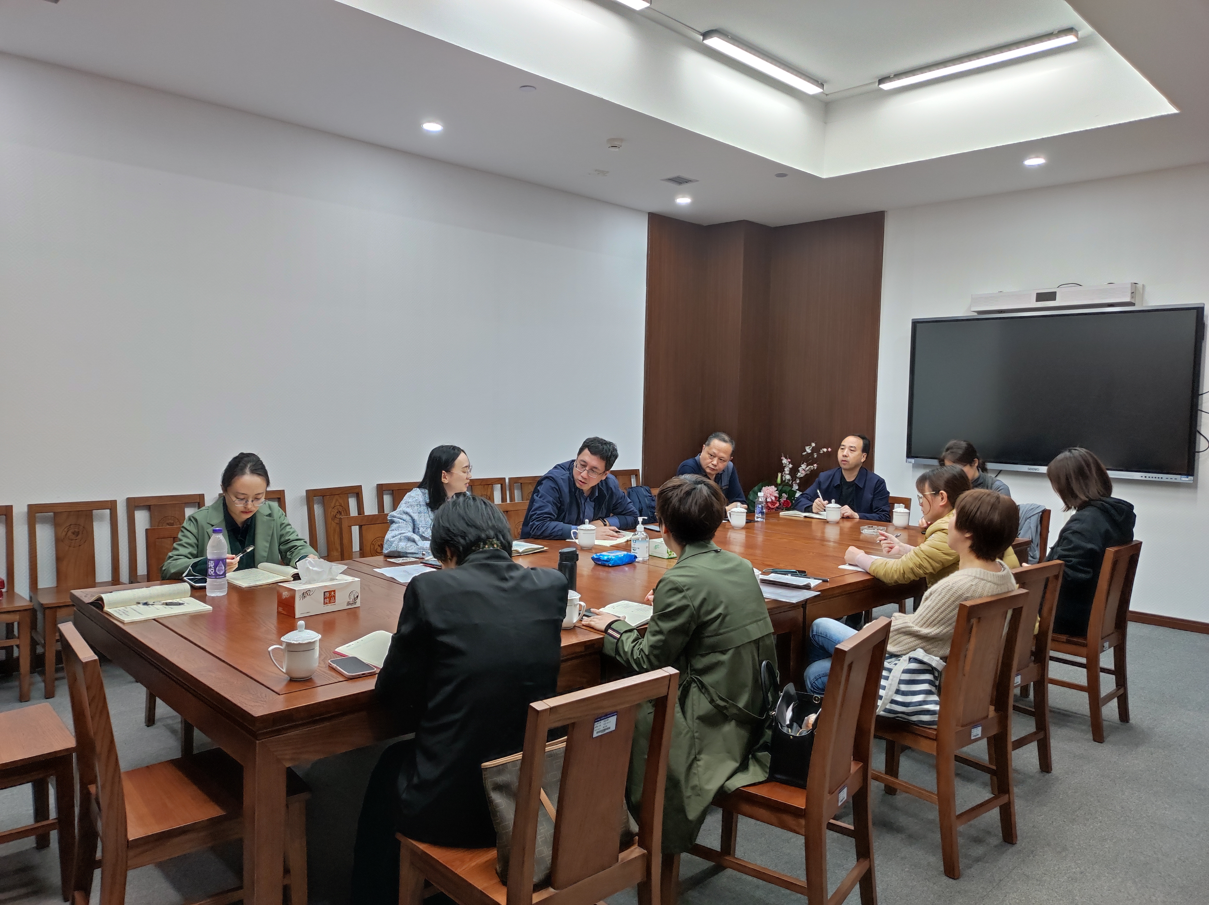 1636420849689689.jpg 1636420849689689.jpg