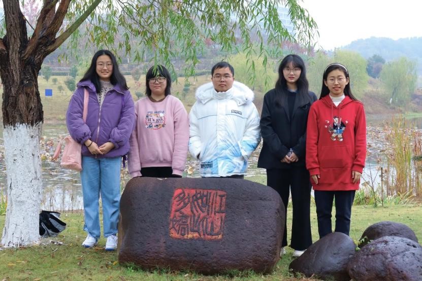 1639284767330603.jpg 1639284767330603.jpg