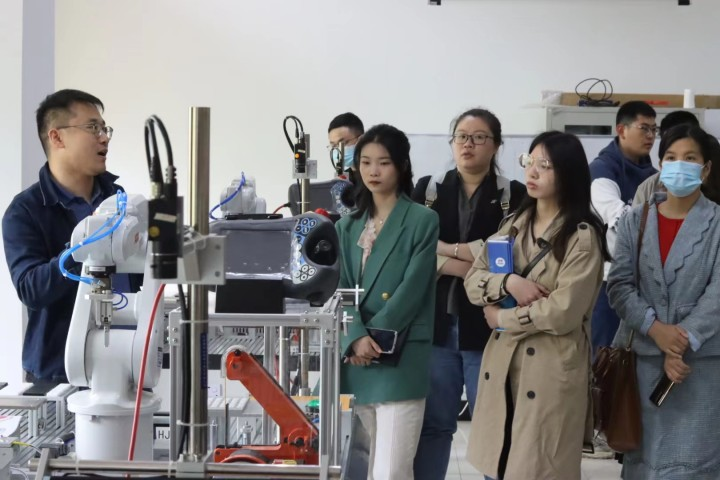 1685688919557611.png 1685688919557611.png